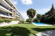 T4 com duas suites, terraço, box 2 carros, num empreendimento