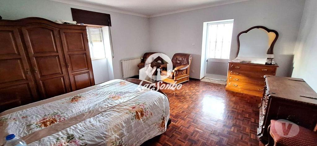 Apartamentos a venda Barcelos - Fotos para Barcelos-Moradia T3 individual em Barcelos (265-M-01653)