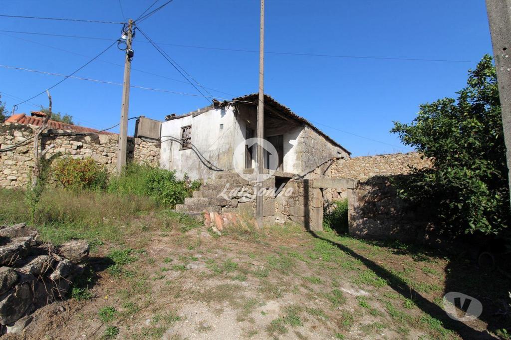 Apartamentos a venda Barcelos - Fotos para Moradia para restauro com projecto aprovado (265-M-01363)