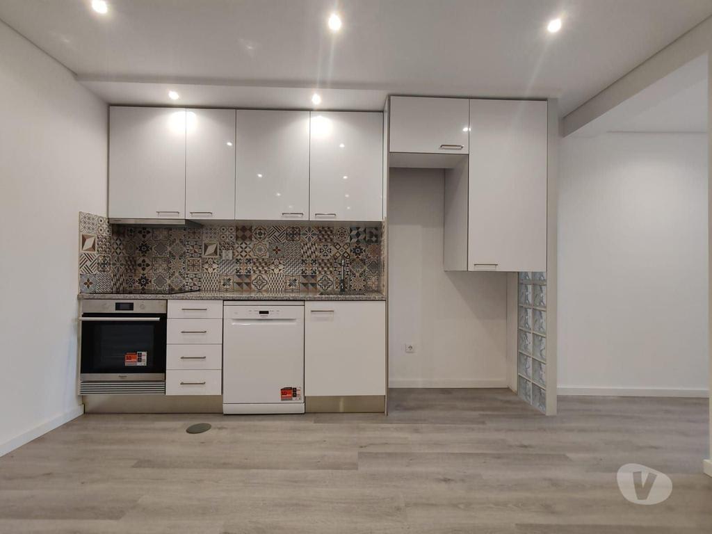 Apartamentos a venda Vila Nova de Gaia - Fotos para Moradia T2 Renovada - São Félix da Marinha (811242014)
