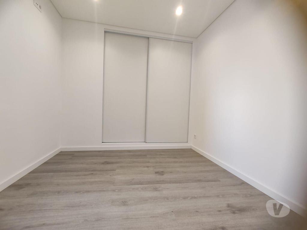 Apartamentos a venda Vila Nova de Gaia - Fotos para Moradia T2 Renovada - São Félix da Marinha (811242014)