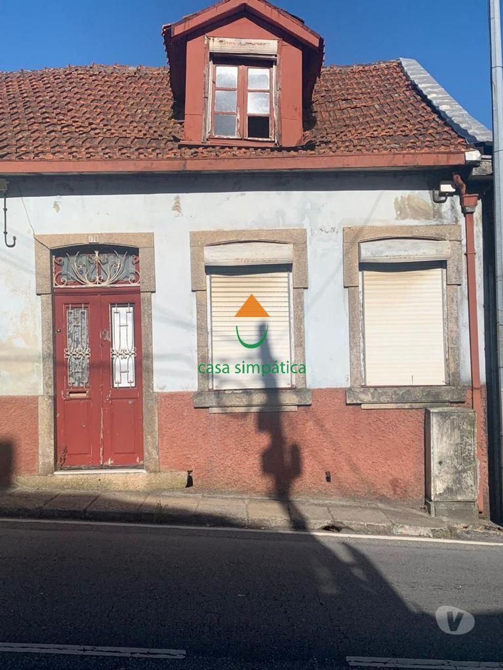 Apartamentos a venda Gondomar - Fotos para Gondomar-Moradia T2 para reconstrução (CS-650)