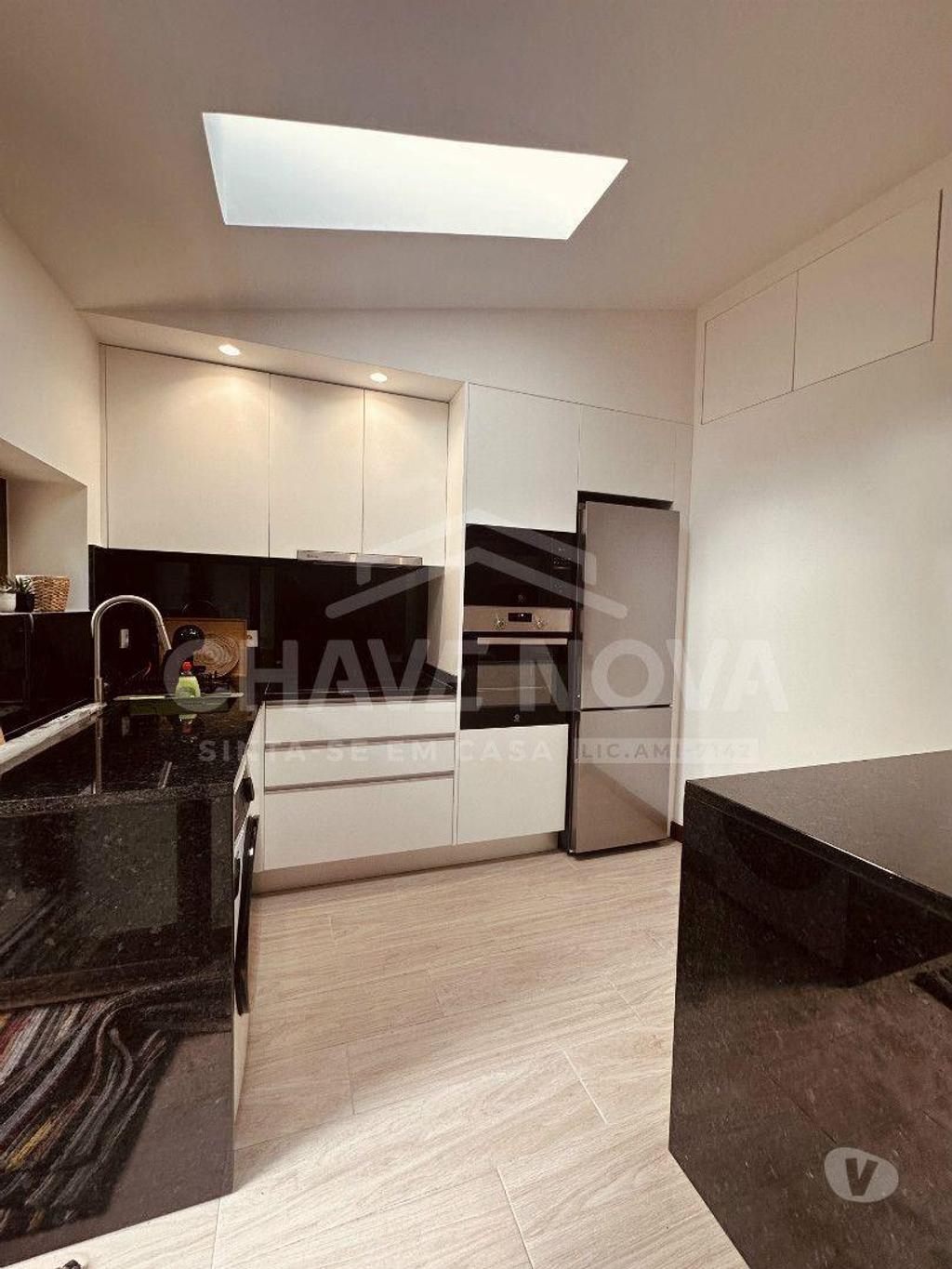 Imóveis para alugar Matosinhos - Fotos para Arrendamento de Moradia T1 mobilada com despesas incluídas -...