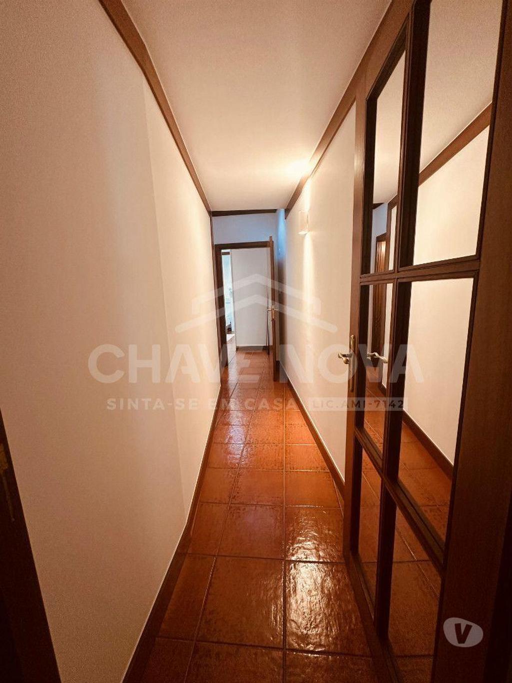 Imóveis para alugar Matosinhos - Fotos para Arrendamento de Moradia T1 mobilada com despesas incluídas -...
