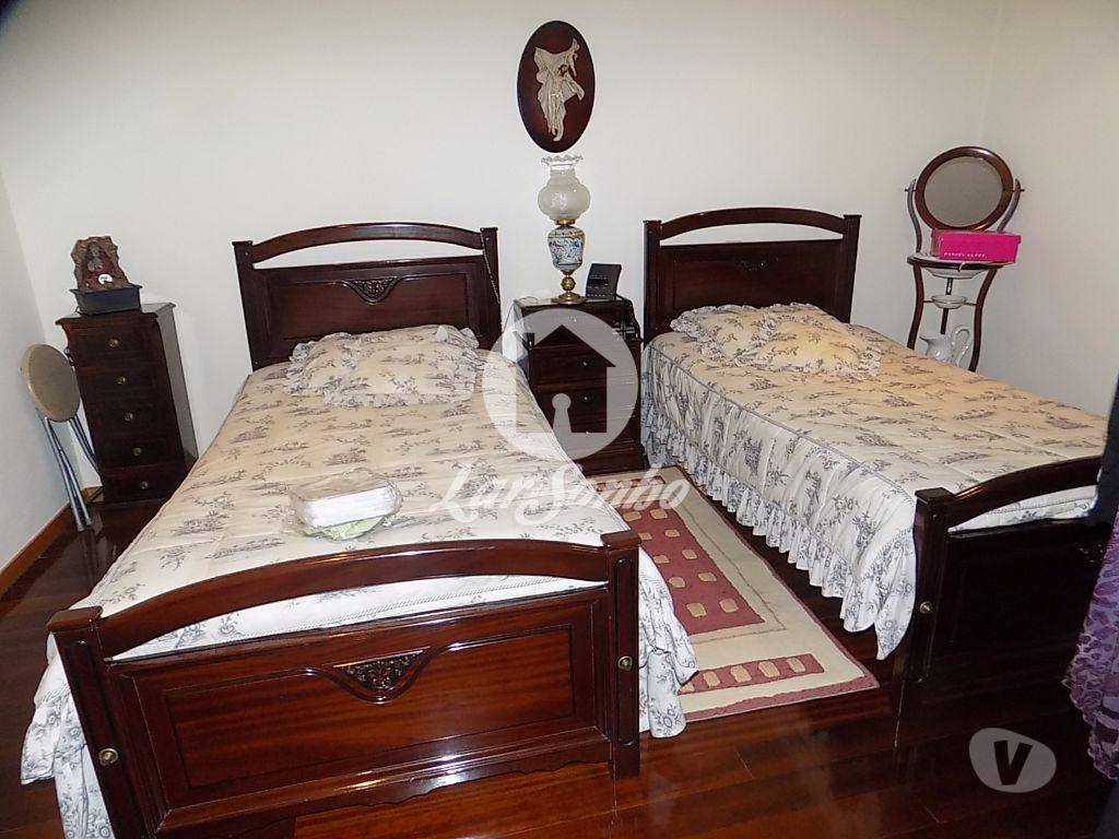 Apartamentos a venda Póvoa de Varzim - Fotos para Moradia M4 c garagem fechada a 5 minutos do centro (240-M-17927)