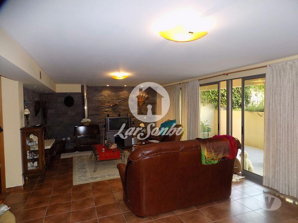 Apartamentos a venda Póvoa de Varzim - Fotos para Moradia M4 c garagem fechada a 5 minutos do centro (240-M-17927)