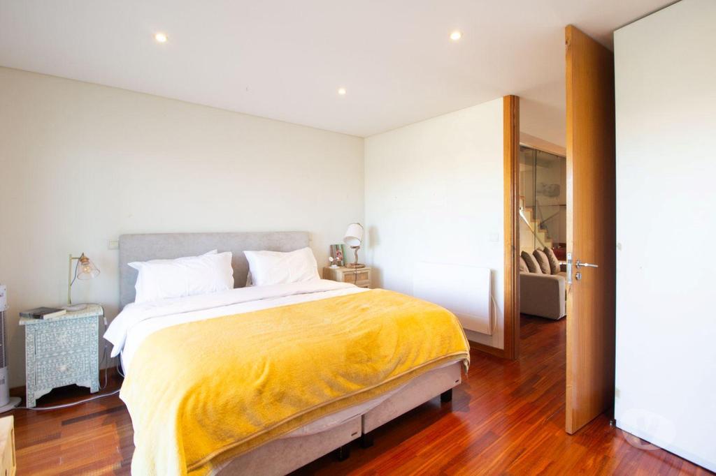 Apartamentos a venda Matosinhos - Fotos para Moradia V3, em primeira linha de mar, no Cabo do Mundo.
