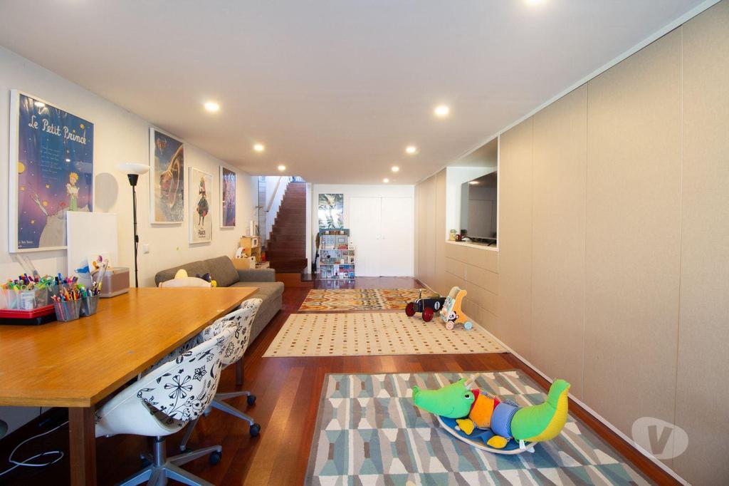 Apartamentos a venda Matosinhos - Fotos para Moradia V3, em primeira linha de mar, no Cabo do Mundo.