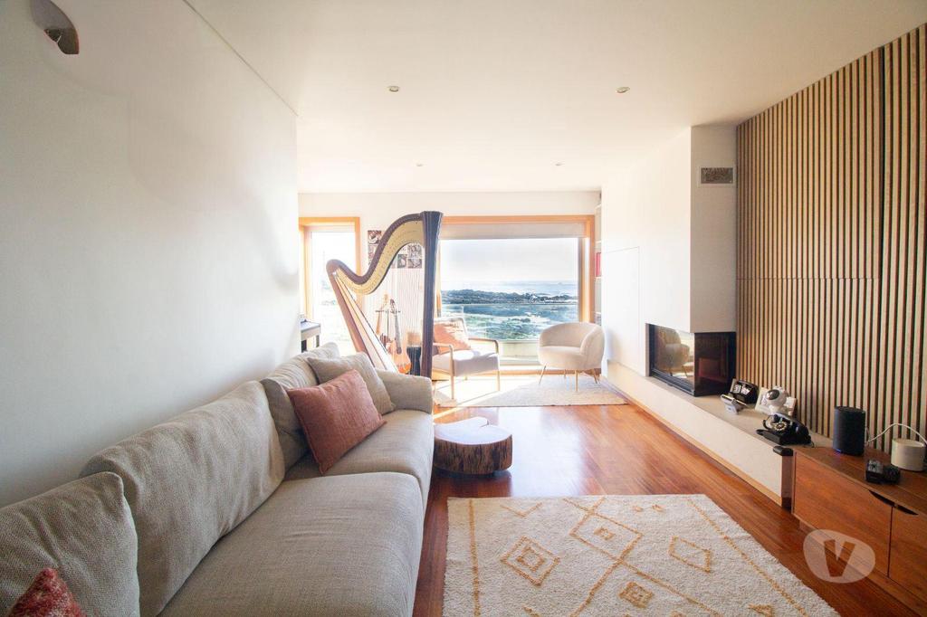 Apartamentos a venda Matosinhos - Fotos para Moradia V3, em primeira linha de mar, no Cabo do Mundo.