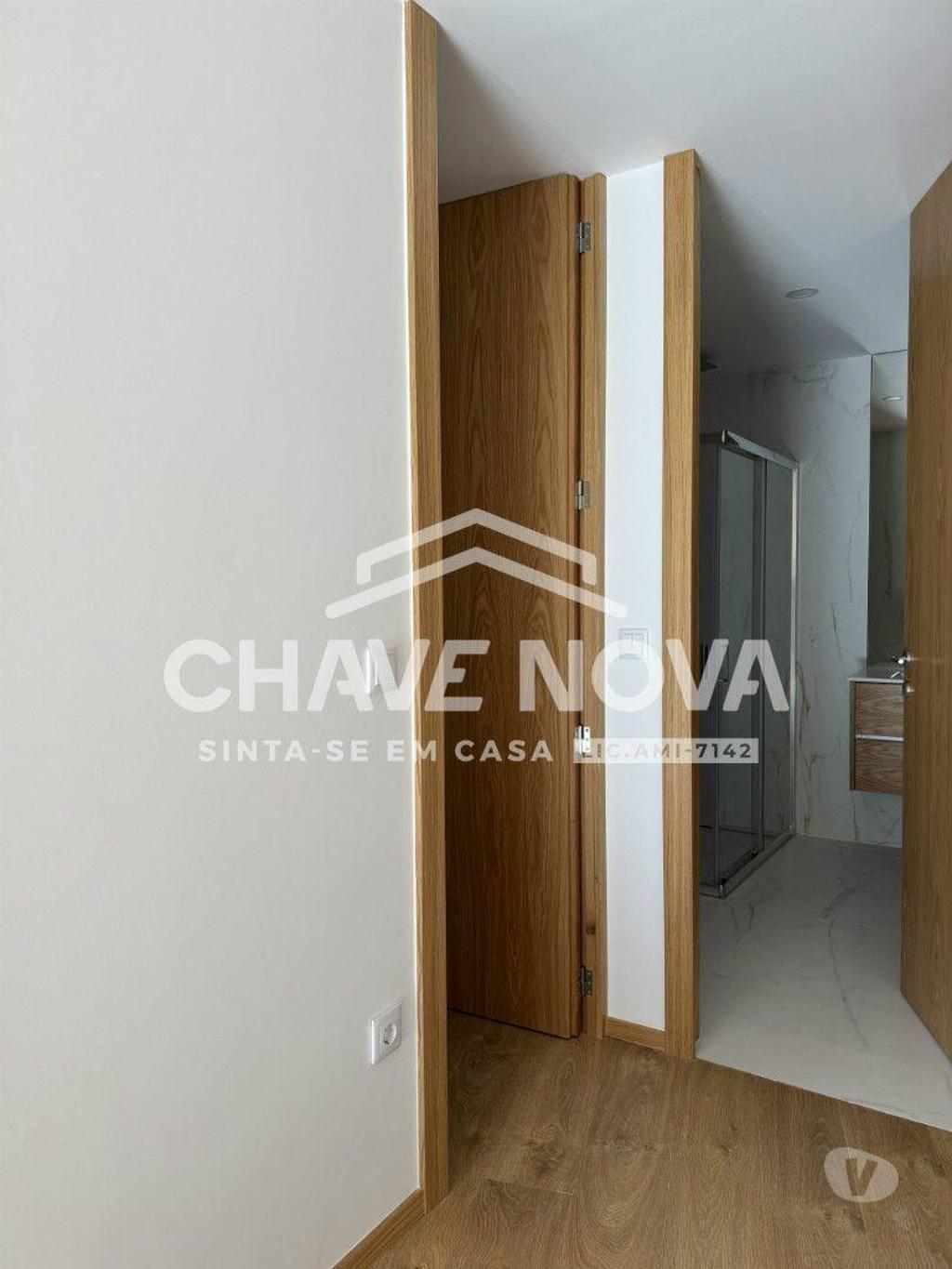 Imóveis para alugar Porto - Fotos para Arrendamento T2 novo c 2 lugares de garagem no Porto