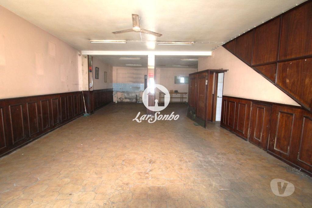 Apartamentos a venda Vila Nova de Famalicão - Fotos para Prédio com comercio r c e 1º andar + armazém, 820m2, junto ao