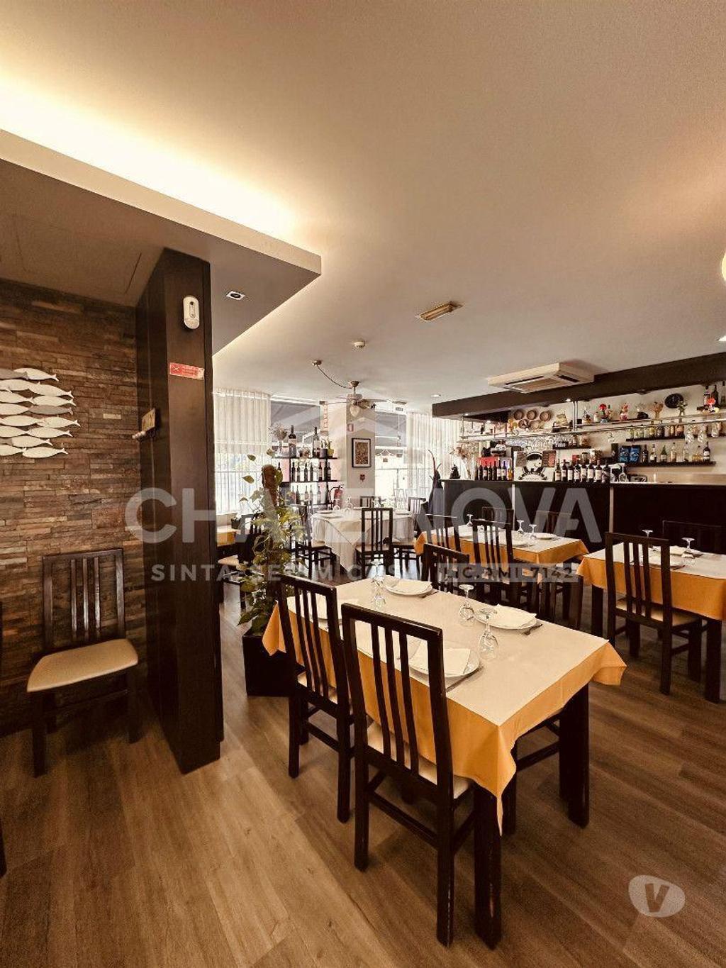 Comprar Loja Braga - Fotos para Trespasse de Restaurante com esplanada em Braga