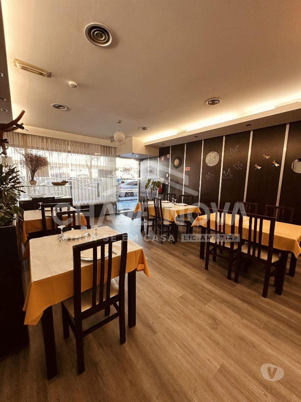 Comprar Loja Braga - Fotos para Trespasse de Restaurante com esplanada em Braga