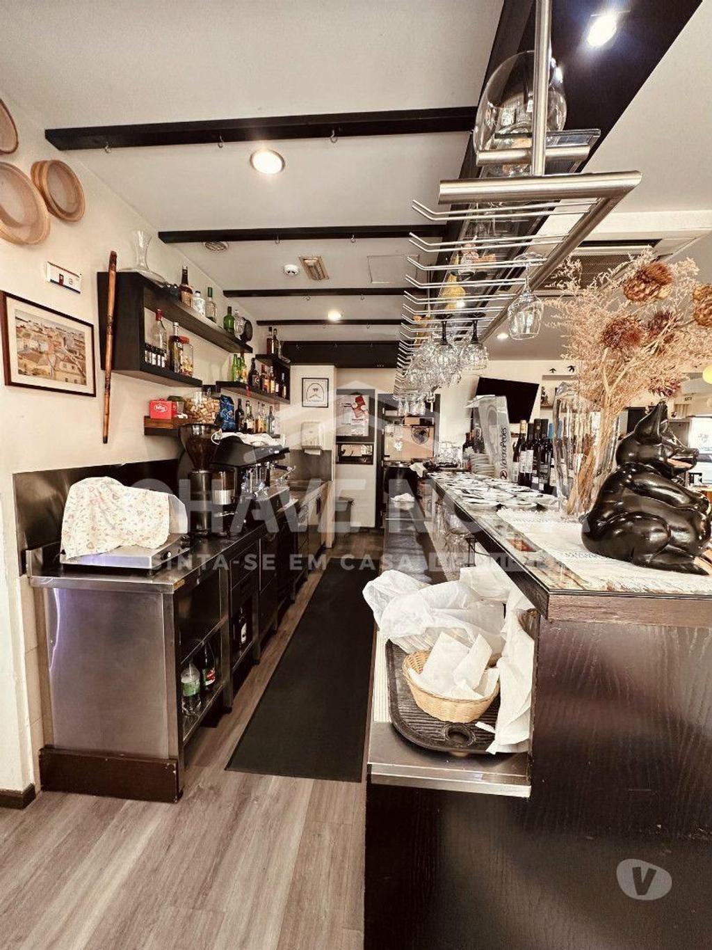 Comprar Loja Braga - Fotos para Trespasse de Restaurante com esplanada em Braga
