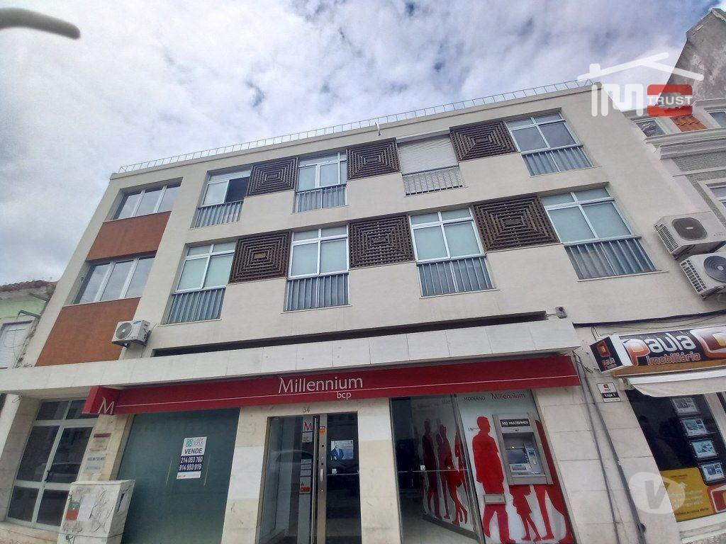 Apartamentos a venda Montijo - Fotos para Montijo-T2 NO CENTRO DO MONTIJO (6-A-001242)