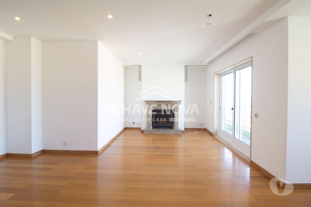 Imóveis para alugar Vila Nova de Gaia - Fotos para Apartamento T2 para Arrendamento Condomínio Terraços do Mar...