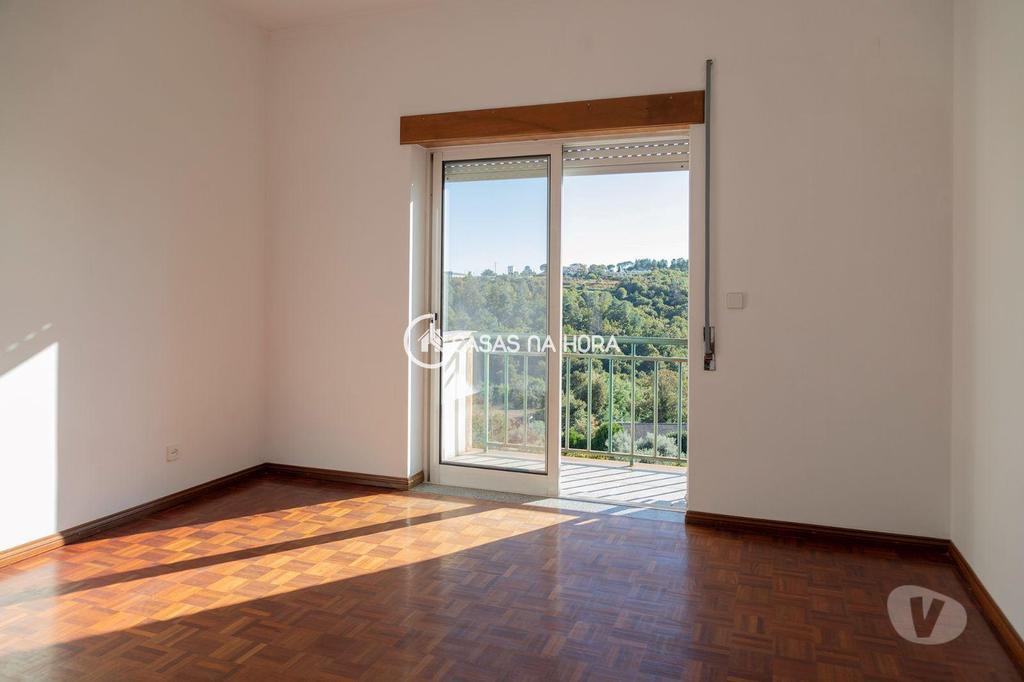 Apartamentos a venda Viseu - Fotos para Viseu-T3 Duplex em Marzovelos - Viseu (viseu A 01786)