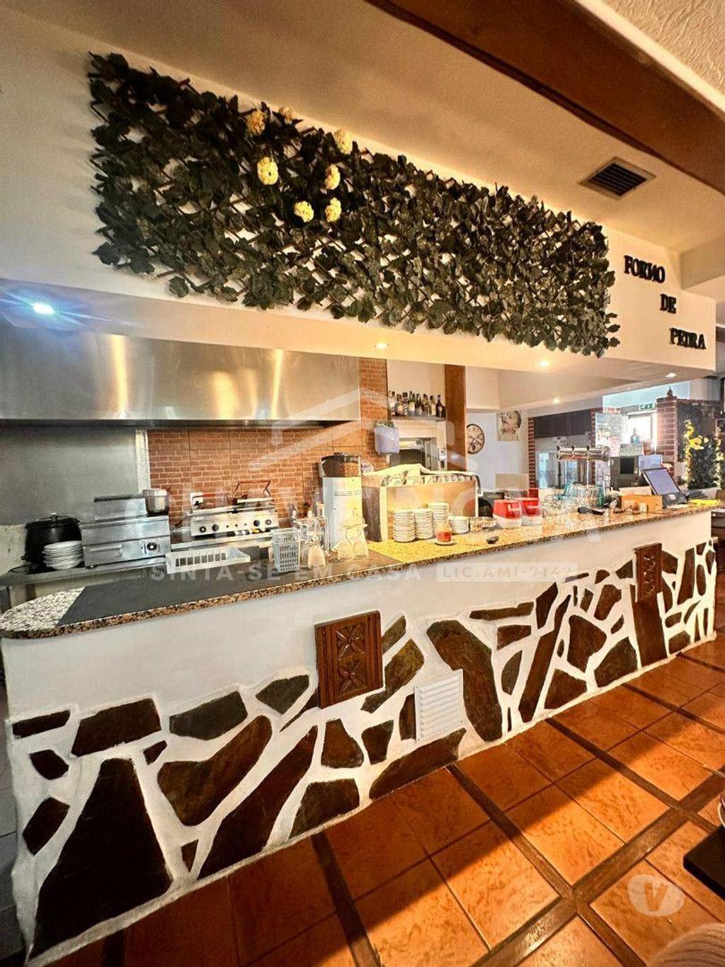 Comprar Loja Porto - Fotos para Trespasse de Restaurante na rua Guedes de Azevedo - Cedofeita...