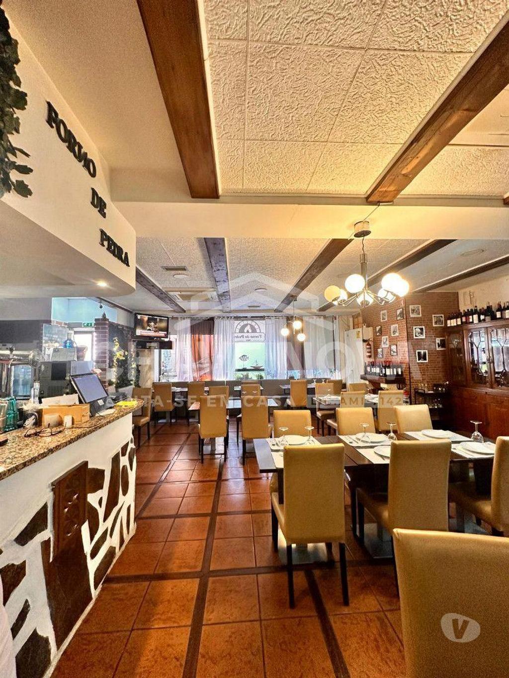 Comprar Loja Porto - Fotos para Trespasse de Restaurante na rua Guedes de Azevedo - Cedofeita...