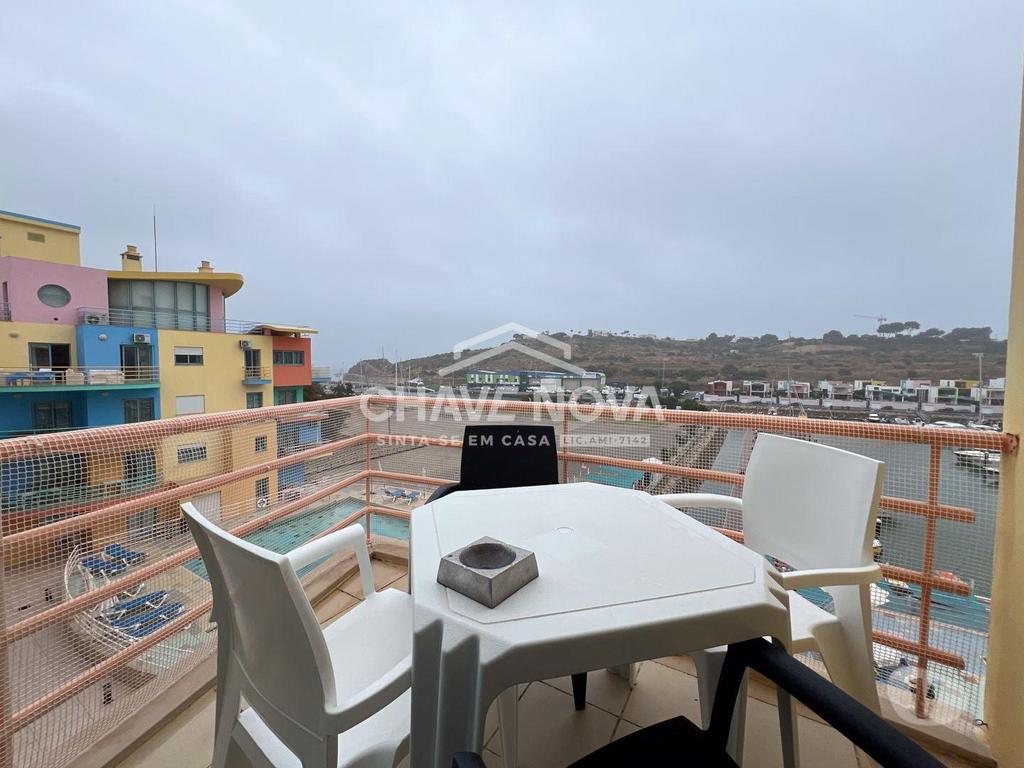 Apartamentos a venda Albufeira - Fotos para Albufeira-Apartamento T2 na Marina de Albufeira (ALBF 00193)