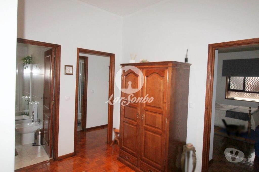 Apartamentos a venda Barcelos - Fotos para Barcelos-Apartamento T4 em São José (265-A-01018)
