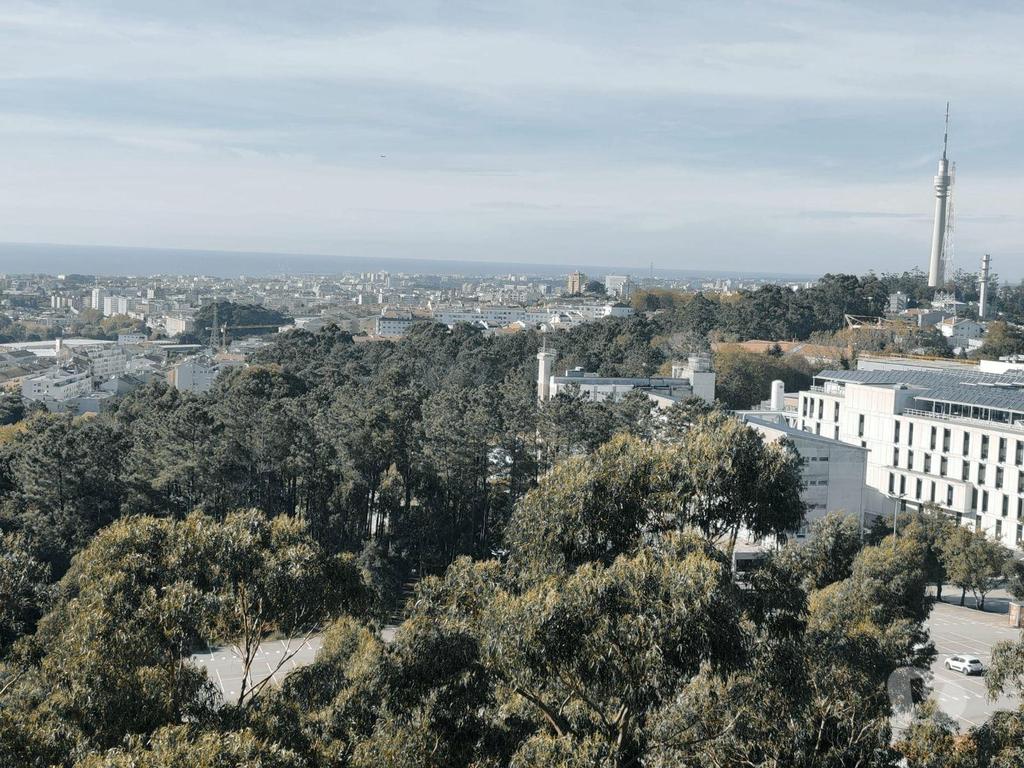 Apartamentos a venda Vila Nova de Gaia - Fotos para Apartamento T3 - Vila D Este com Garagem e Arrumo (811242015)