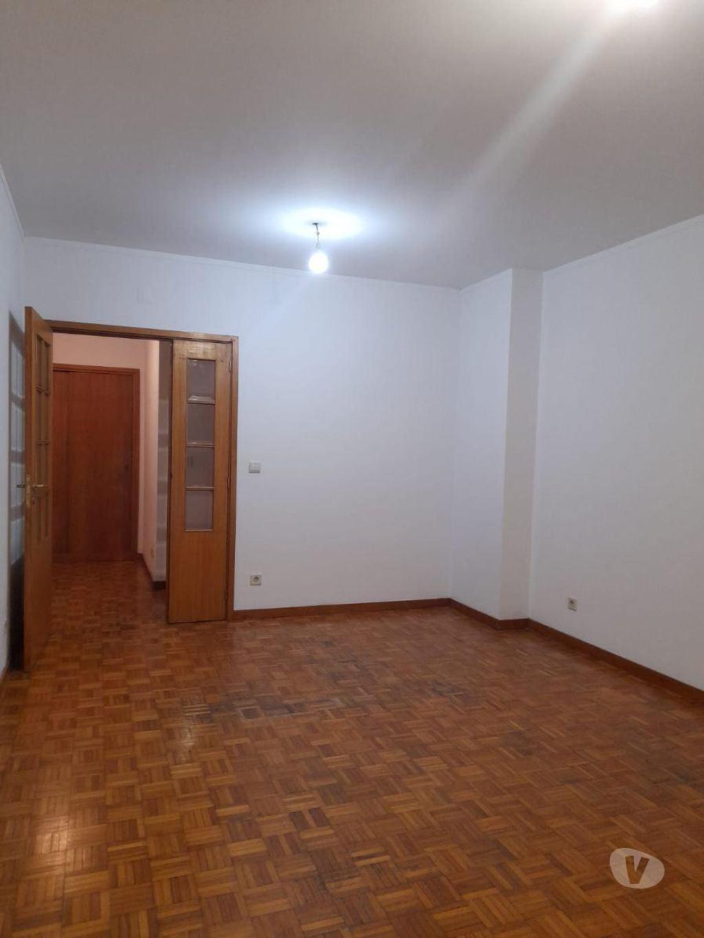 Apartamentos a venda Vila Nova de Gaia - Fotos para Apartamento T3 - Vila D Este com Garagem e Arrumo (811242015)
