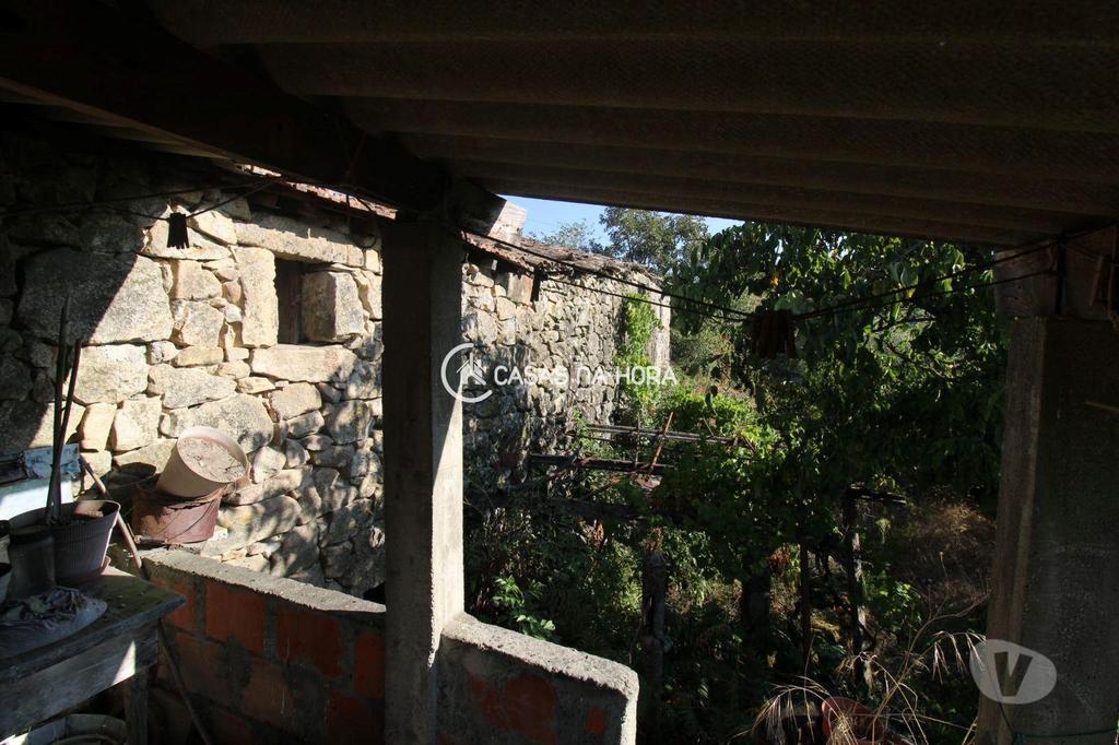 Apartamentos a venda Viseu - Fotos para Moradia para Reconstrução - Póvoa de Calde - Viseu