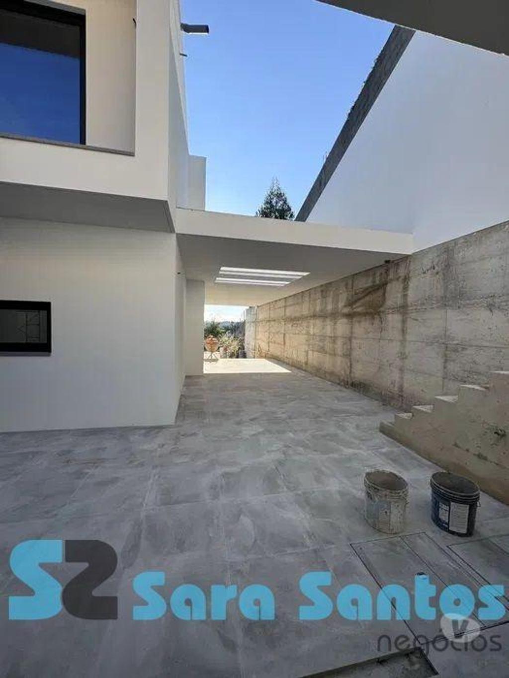 Apartamentos a venda Santa Maria da Feira - Fotos para Moradia T3 Nova C Jardim e Garagem-Sta. Maria Feira (SS0962)