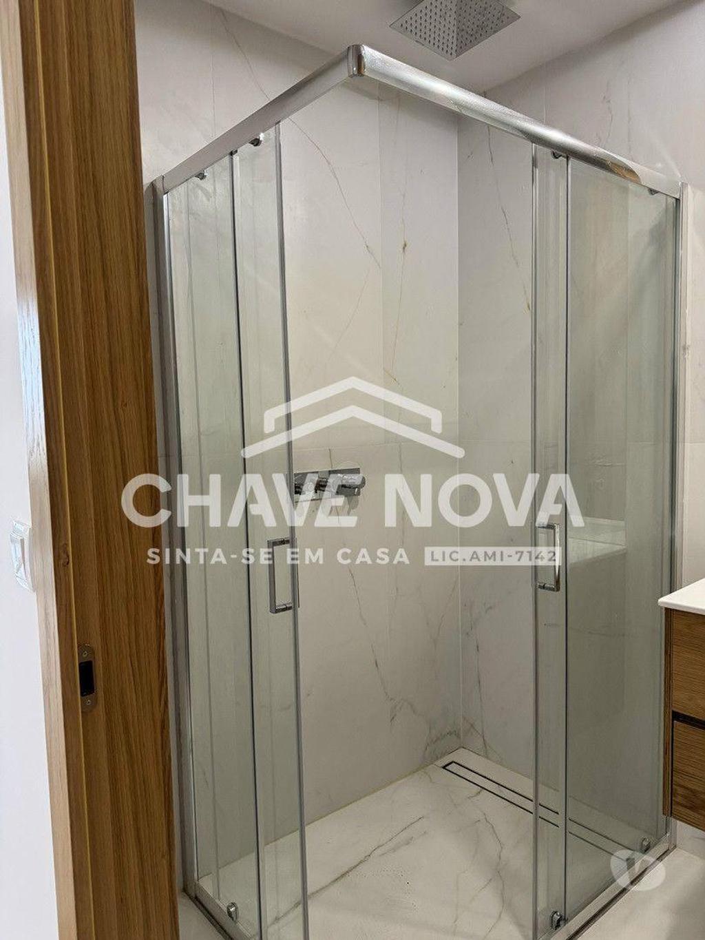 Imóveis para alugar Porto - Fotos para Arrendamento T2 novo c 2 lugares de garagem no Porto
