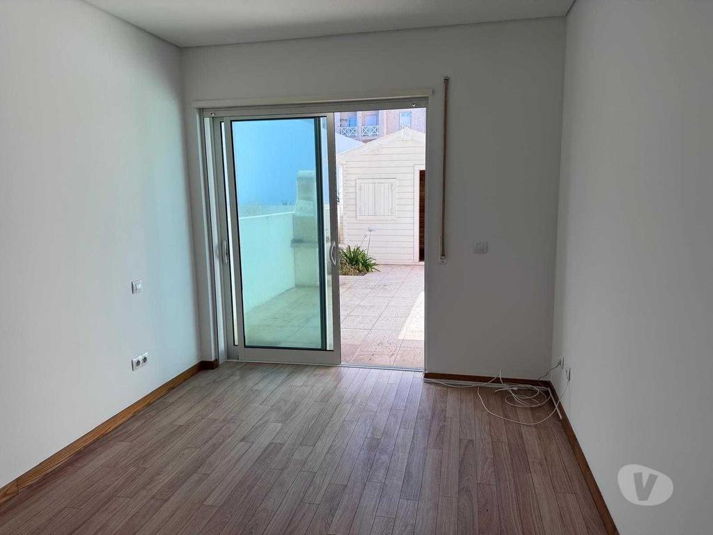 Apartamentos a venda Ílhavo - Fotos para Ilhavo-T1 a poucos passos da Praia da Costa Nova (AVR 00512)