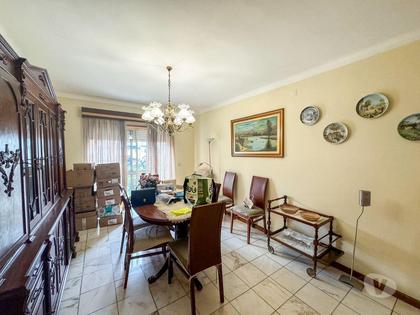 Apartamentos a venda - Fotos para Apartamento T2+1 com varanda e garagem - 700m da estação de