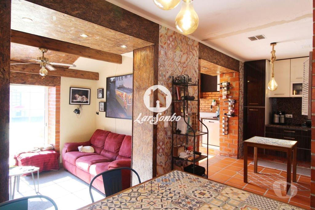 Apartamentos a venda Maia - Fotos para Moradia térrea em gaveto Remodelada em Vilar de Pinheiro- Vila