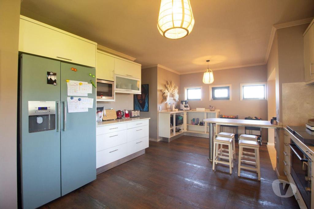 Apartamentos a venda Matosinhos - Fotos para Matosinhos-Moradia T5 +1 em Lavra (LUX 00359)