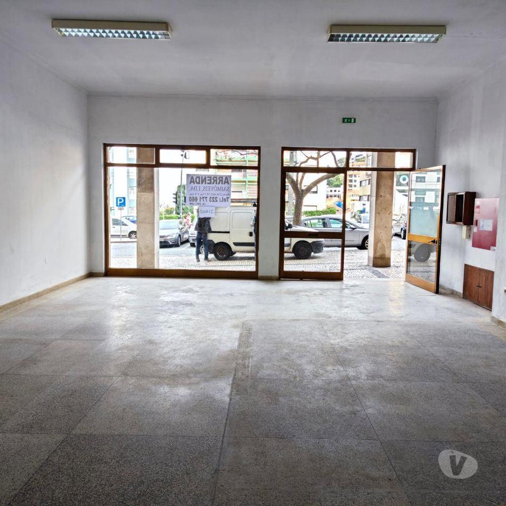 Comprar Loja Vila Nova de Gaia - Fotos para Loja c 214m2 Av. Repúbica Próxima da Estação metro Sto Ovídeo