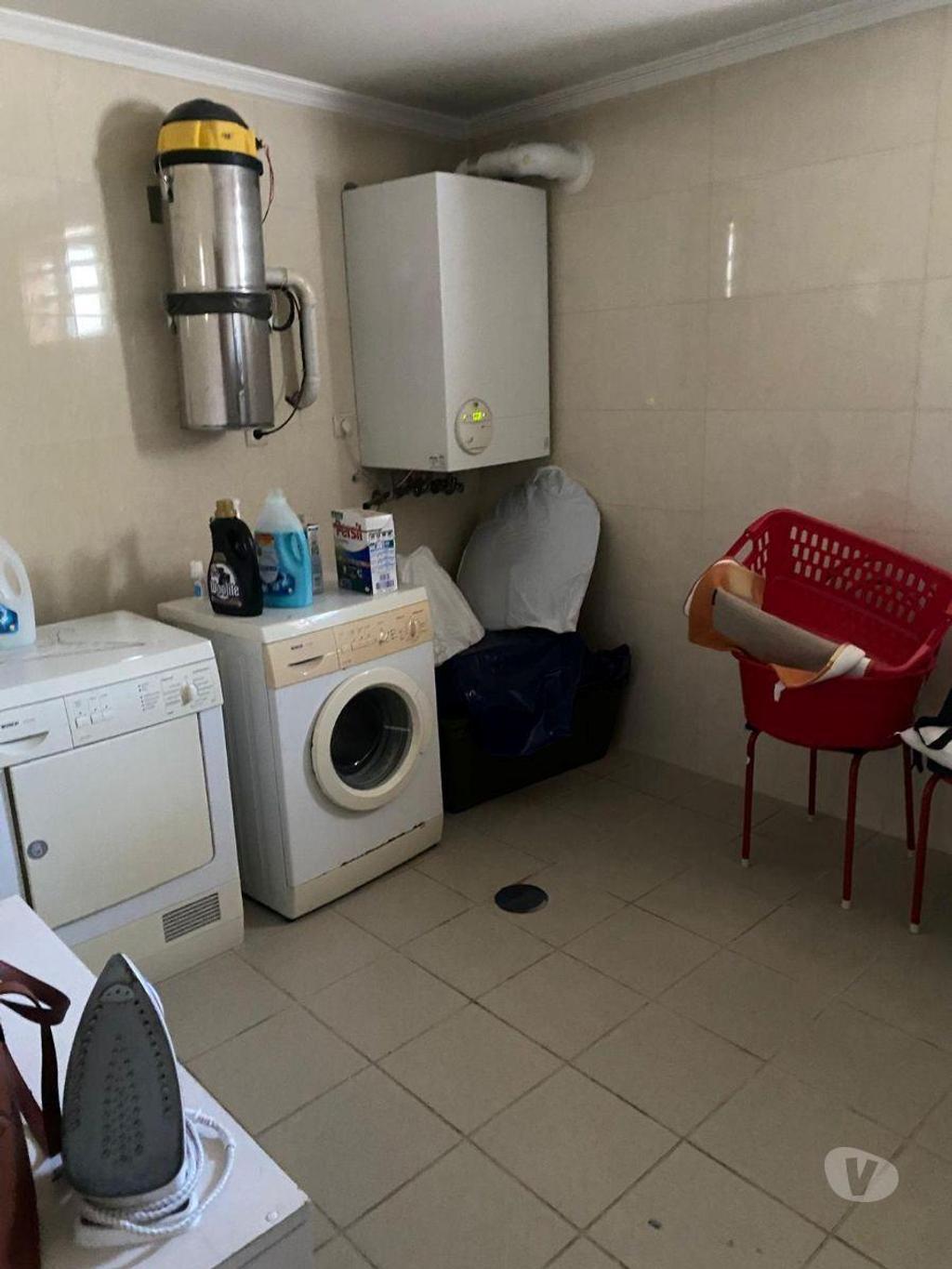 Apartamentos a venda Matosinhos - Fotos para Matosinhos-Moradia T5 aos Caulinos (04229)