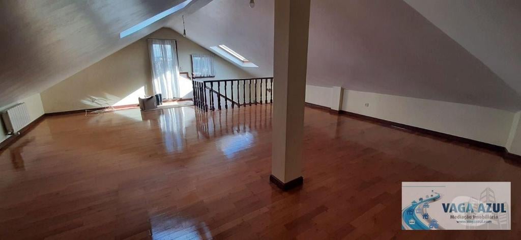 Apartamentos a venda Porto - Fotos para Porto-Andar Moradia T3 em S. Roque - Porto (240127)