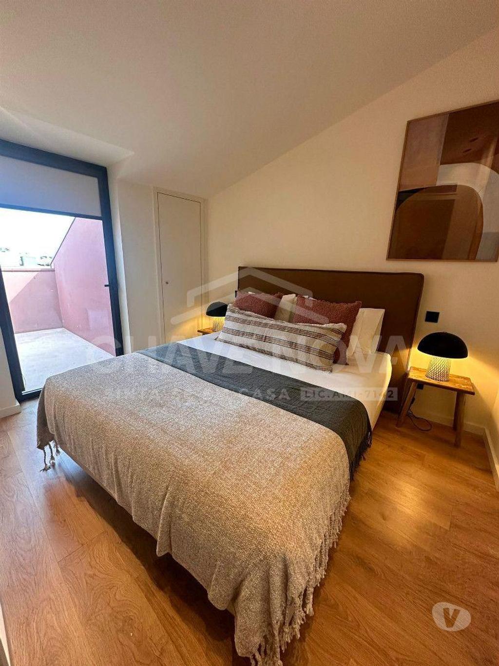 Imóveis para alugar Porto - Fotos para Arrendamento T2 Duplex Novo Totalmente Mobilado e Equipado em...