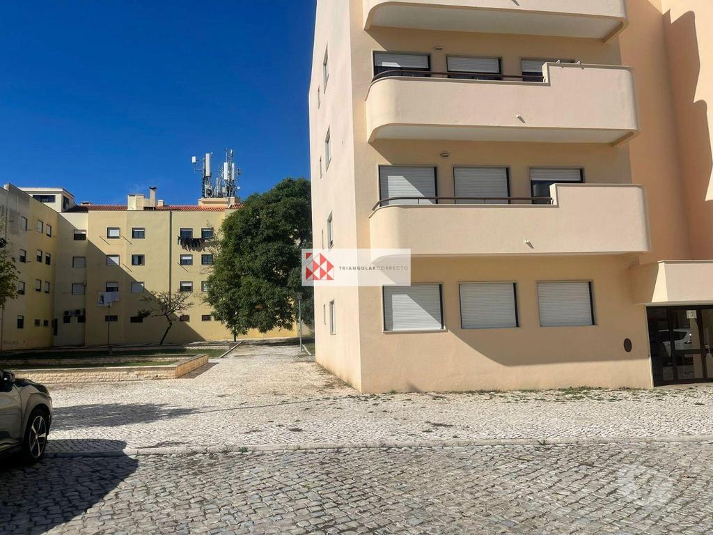 Apartamentos a venda Palmela - Fotos para Palmela-Apartamento T2 em RC no Pinhal Novo (PN 07 047)
