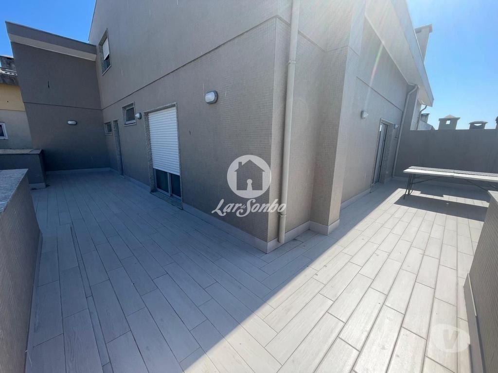 Apartamentos a venda Póvoa de Varzim - Fotos para Apartamento T5 Duplex terraço de 30m a 300m da praia da Póvoa de