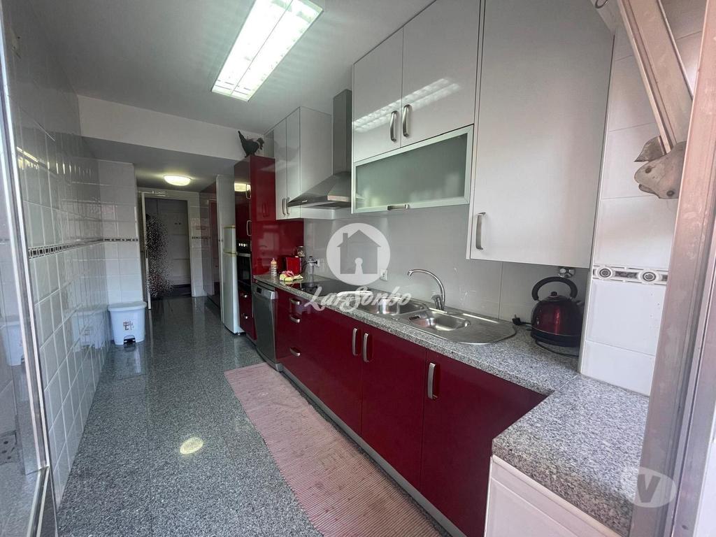 Apartamentos a venda Póvoa de Varzim - Fotos para Apartamento T5 Duplex terraço de 30m a 300m da praia da Póvoa de