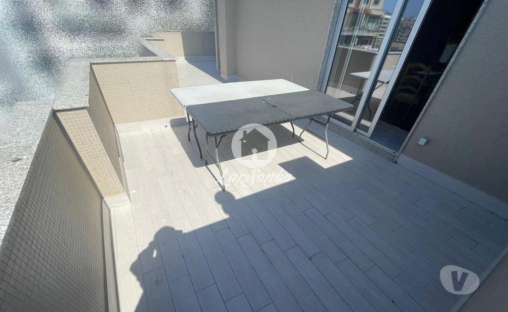Apartamentos a venda Póvoa de Varzim - Fotos para Apartamento T5 Duplex terraço de 30m a 300m da praia da Póvoa de