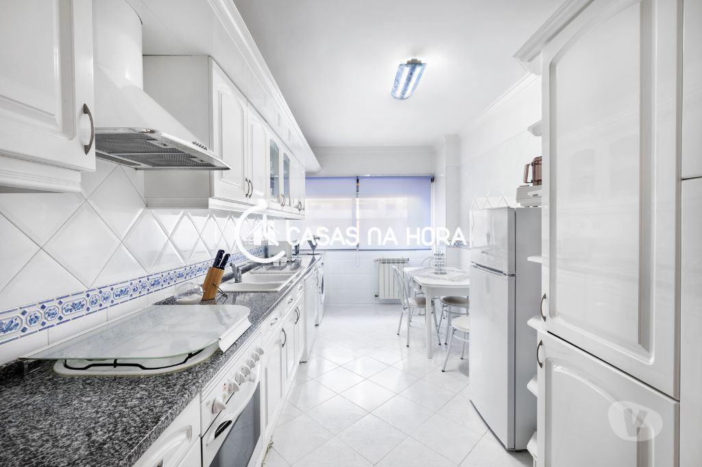 Imóveis para alugar Oeiras - Fotos para Fantástico Apartamento T3 c vista Mar e Serra