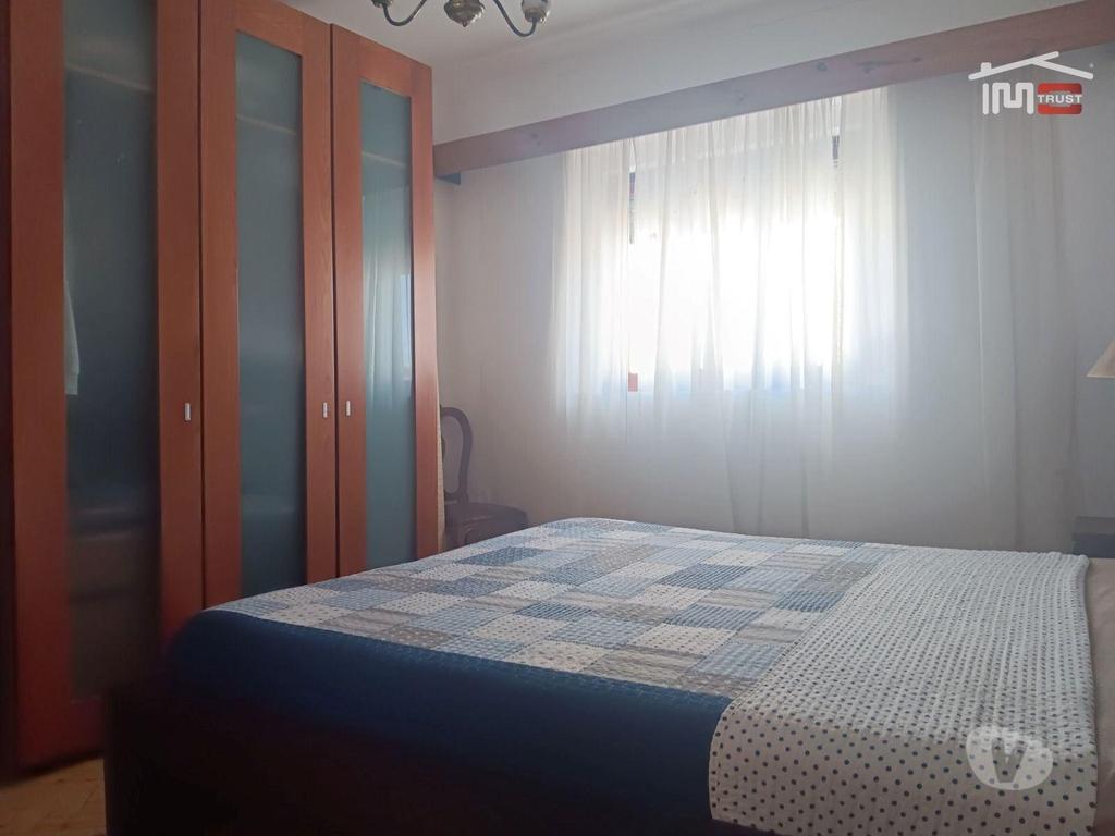 Apartamentos a venda Azambuja - Fotos para Moradia T3 c Garagem e Terraço, 40min de Lisboa (6-M-001292)