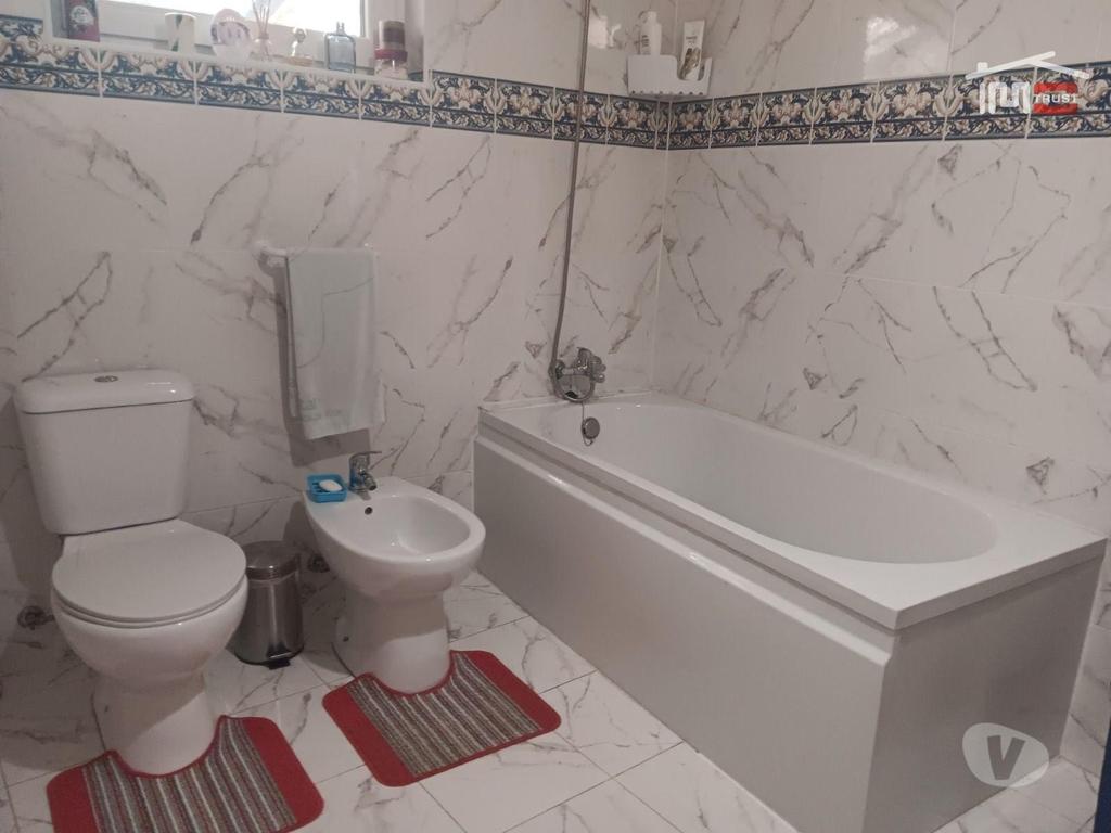 Apartamentos a venda Azambuja - Fotos para Moradia T3 c Garagem e Terraço, 40min de Lisboa (6-M-001292)