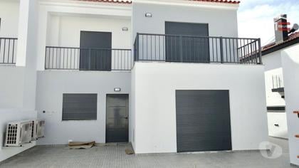 casas para vender - Fotos para Montijo-Incrível Moradia T4 Nova -Atalaia (6-M-001304)