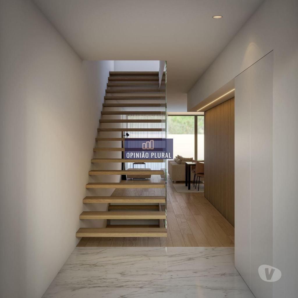 Apartamentos a venda Vila Nova de Gaia - Fotos para Espaçosa Moradia T3 com Três Suítes em Serzedo Perosinho