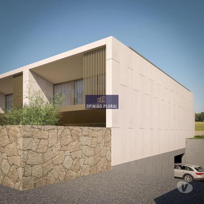 Apartamentos a venda - Fotos para Espaçosa Moradia T3 com Três Suítes em Serzedo Perosinho