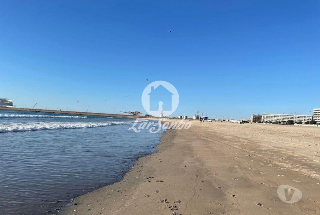 Aluguer Loja Matosinhos - Fotos para Escritório com 37m2 no centro de Matosinhos