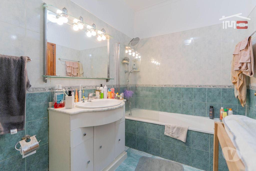 Apartamentos a venda Sintra - Fotos para Apartamento T2 em Mem Martins Excelente Oportunidade de